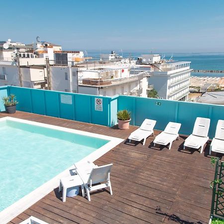 Hotel Elite Каттолика Экстерьер фото